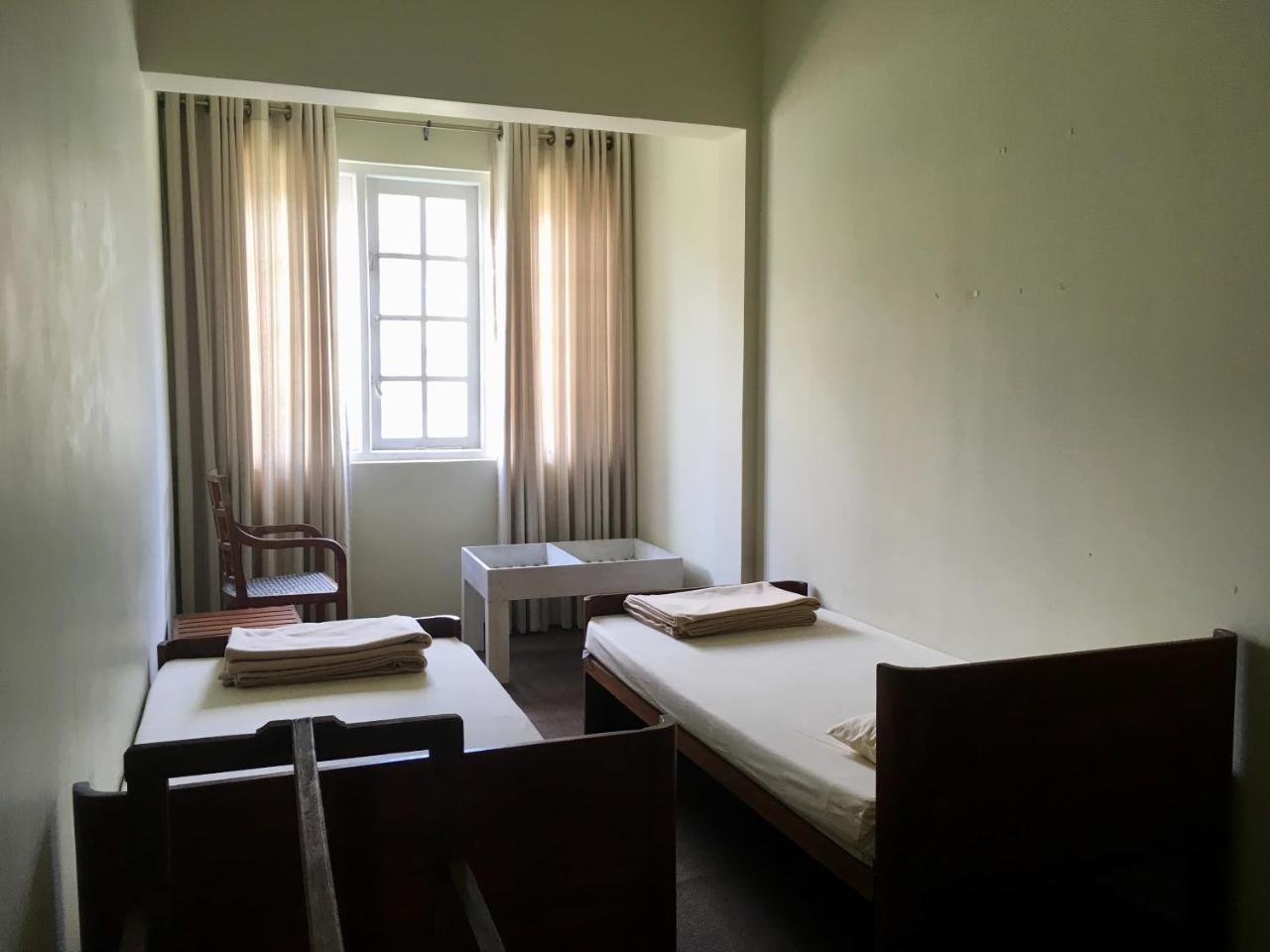 Railway Lodge Hostel Hatton Ngoại thất bức ảnh