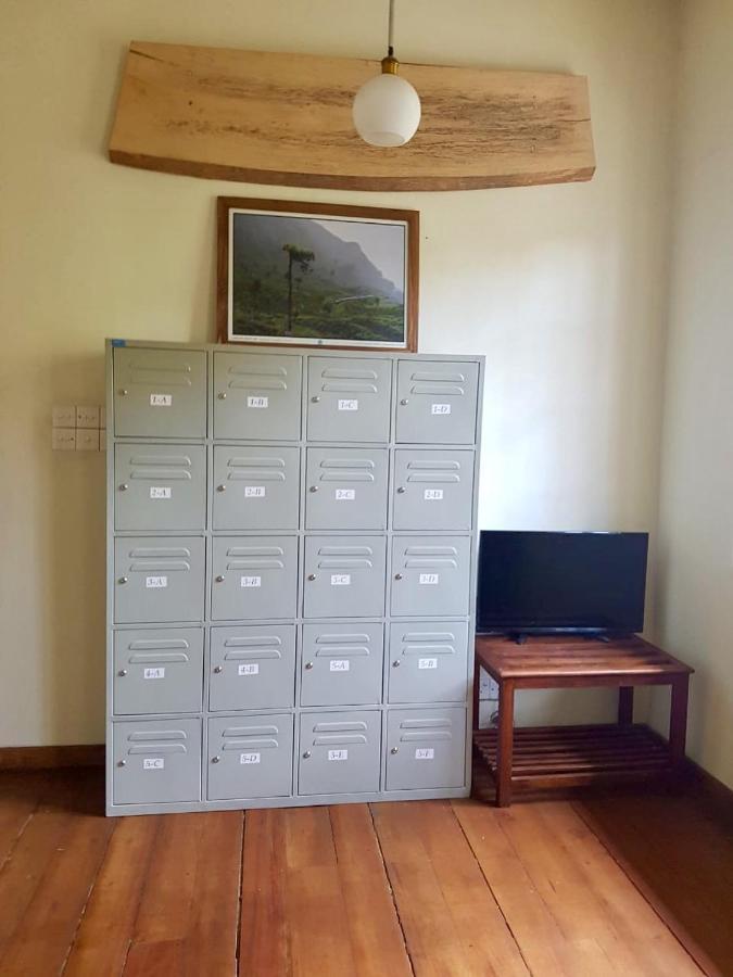 Railway Lodge Hostel Hatton Ngoại thất bức ảnh